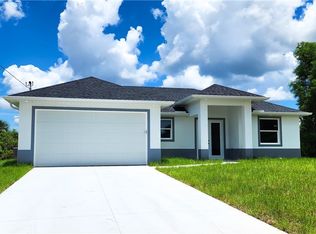 3304 29th St SW, Lehigh Acres, FL 33976