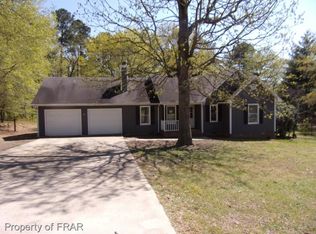 20 Clyde Ln, Cameron, NC 28326
