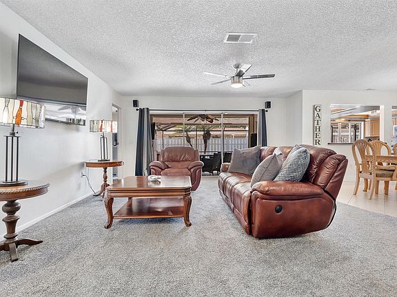 3rd image of 10490 NW 24th Street