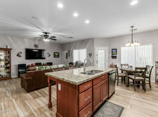 614 N Tomahawk Rd, Apache Junction, AZ 85119