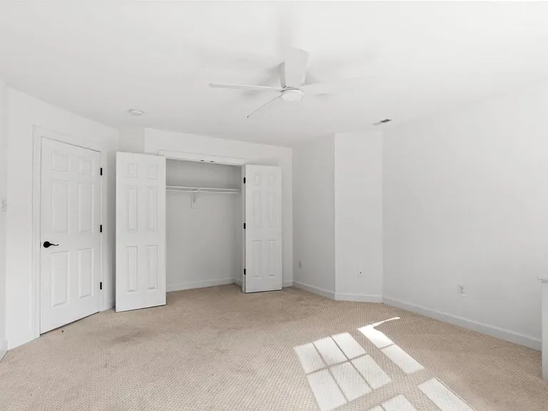 14216 Cervantes Ave — Photo 31