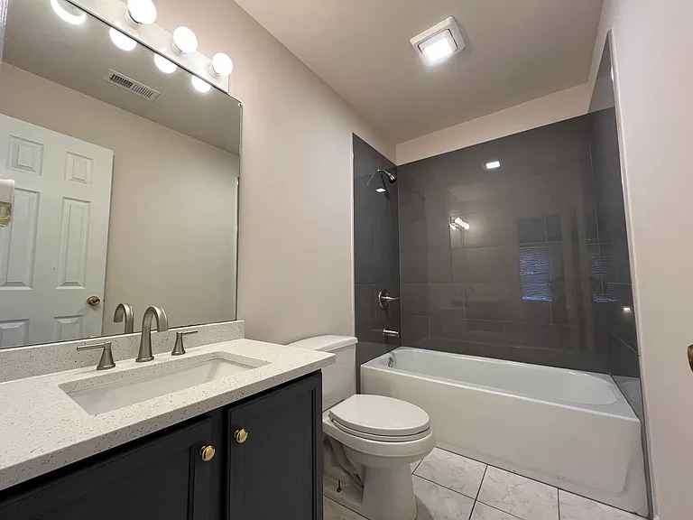 36 Moreland Ave NE #2 — Photo 7