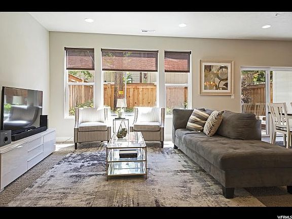 2nd image of 3867 S Lemmon Ln