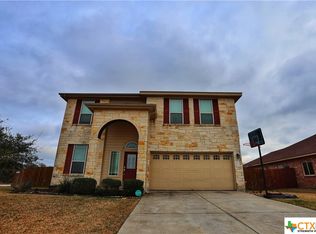 229 Boulder Ridge Dr, Cuero, TX 77954