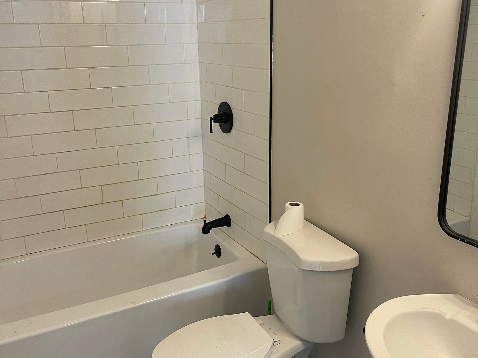 2 bed, 1250 sqft, $1,200 — Photo 4
