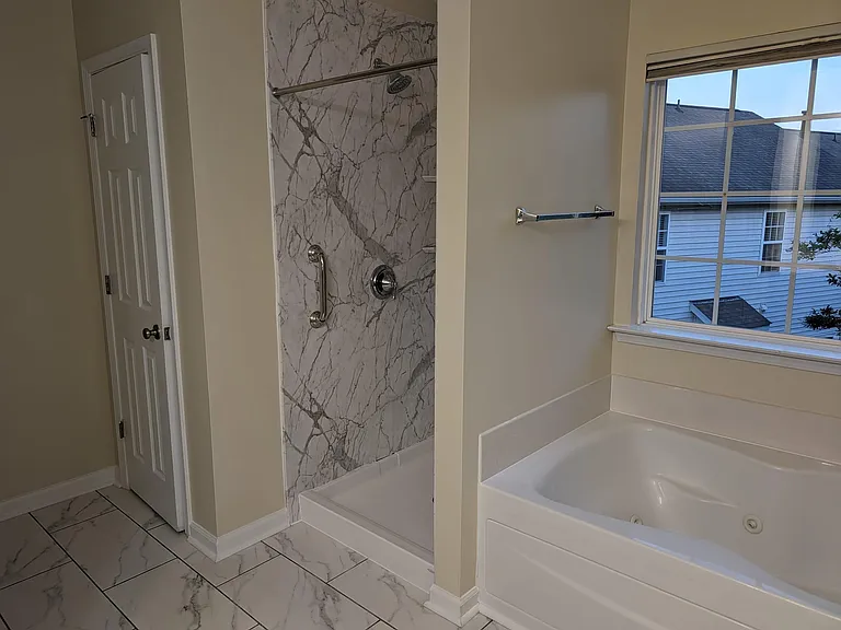 326 Luke Meadow Ln — Photo 27