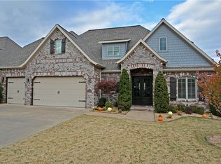 4105 Willowbend Dr, Rogers, AR 72758