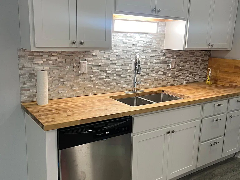 1120 Towne St #1 — Photo 4
