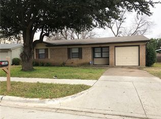 1802 Kent Dr, Arlington, TX 76010