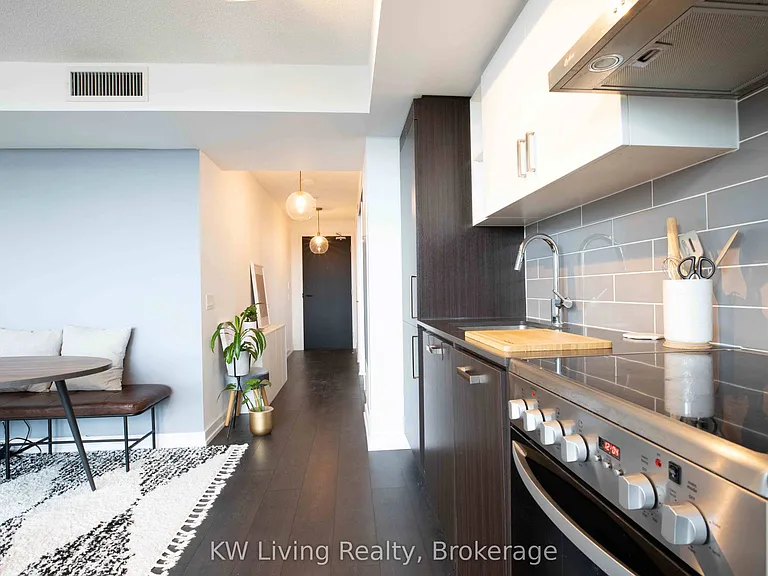 125 Redpath Ave #316 — Photo 9