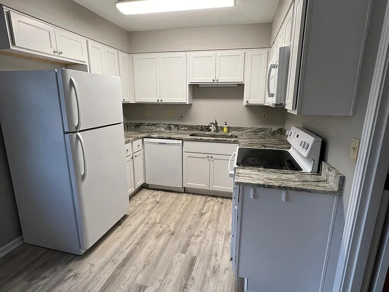 3807 Leland Rd #12 — Photo 5