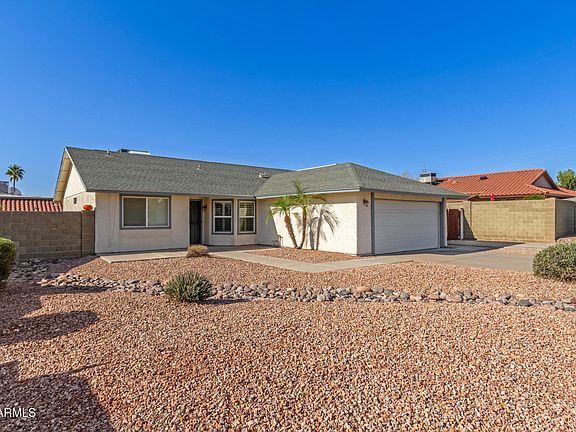 3rd image of 4109 E Ahwatukee Dr