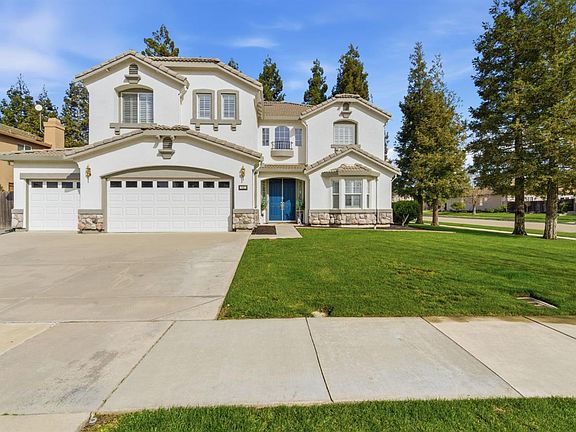 4th image of 243 John Kamps Way