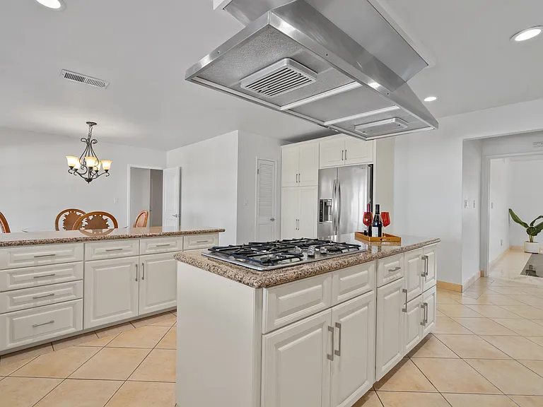 4159 Regal Oak Dr — Photo 35