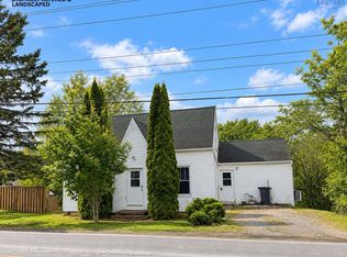 61 Lawrencetown Ln, Lawrencetown, NS B0S 1M0