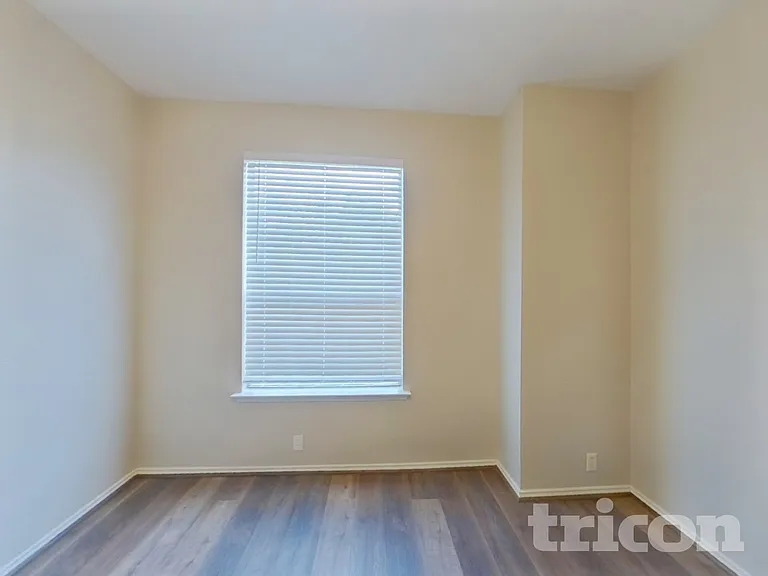 4504 Vista Meadows Dr — Photo 13