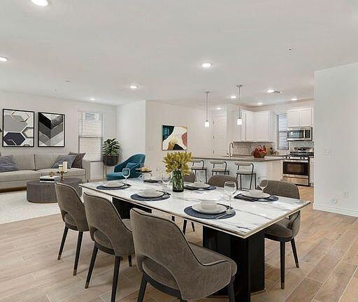 4th image of 5100 E RANCHO PALOMA Drive #1053