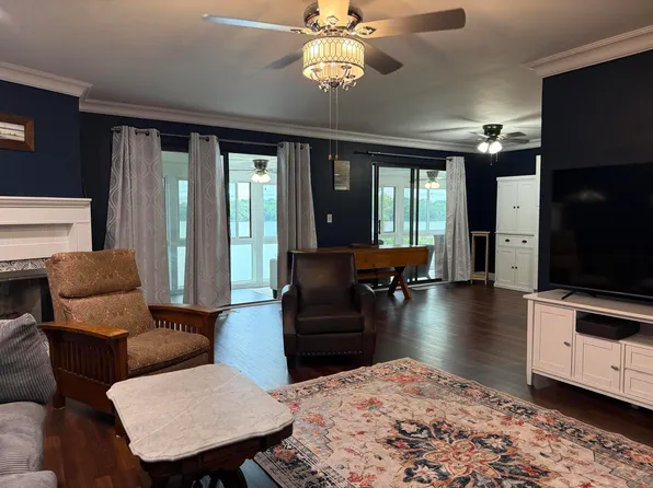 510 Cliffs Dr APT 306-C, Ypsilanti, MI 48198