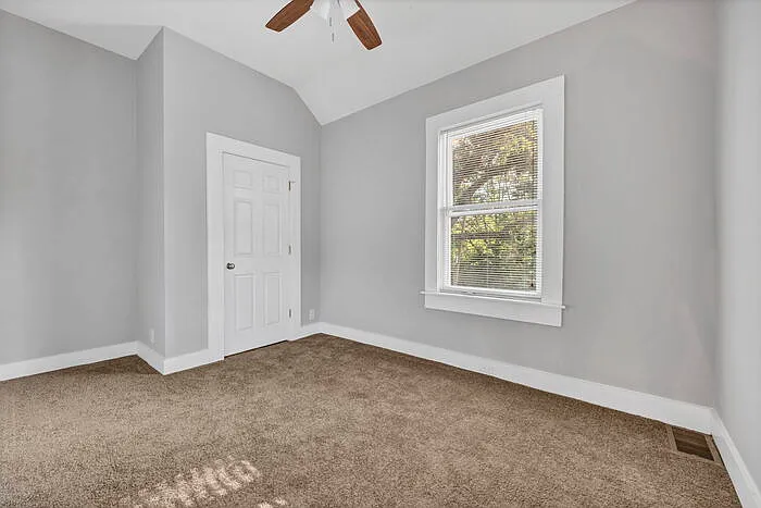 117 Church St — Photo 13