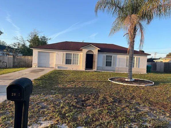 2041 Swanson Dr, Deltona, FL 32738