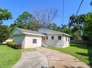 1618 Atkamire Dr, Tallahassee, FL 32304