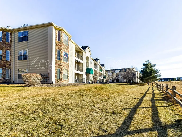 12304 W Cross Dr #302 — Photo 17