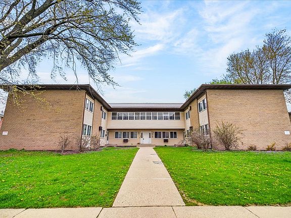 2nd image of 5726 Russett Rd APT 8