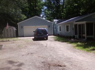 4421 Fowler Lake Rd, Gaylord, MI 49735