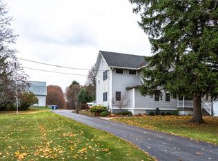 1048 Shoecraft Rd, Webster, NY 14580