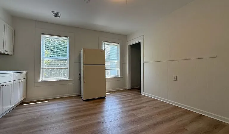 43-49 Oak St #47 — Photo 5