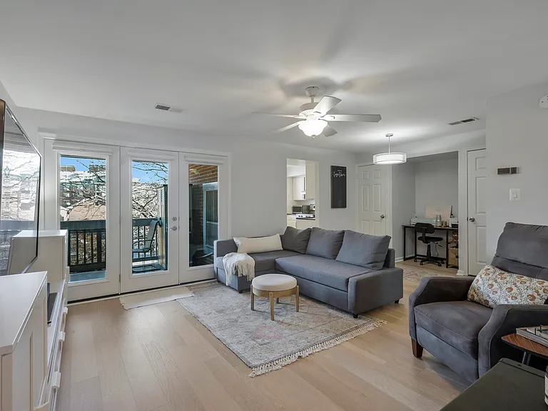 1417 Oronoco St #26 — Photo 4