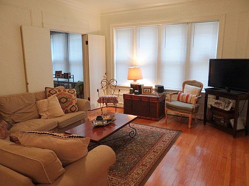 3rd image of 7532 Parkdale Ave APT 2
