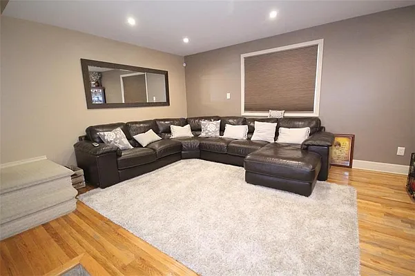 Sold by Bergen Basin Real Estate | media 6