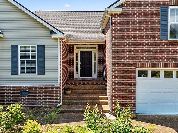 5th image of 2601 Danbury Cir
