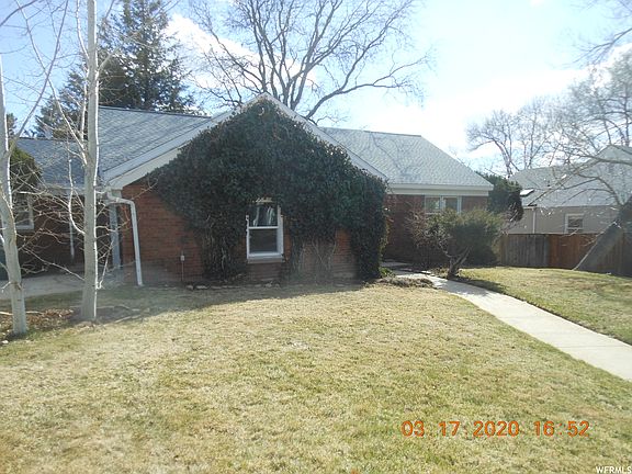 3rd image of 2040 E Hubbard Ave