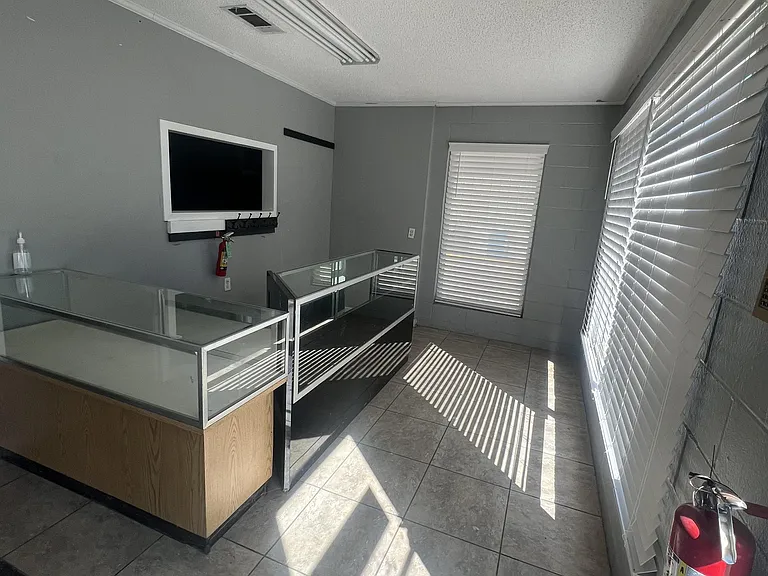 11742 Lake Charles Hwy #1 — Photo 3