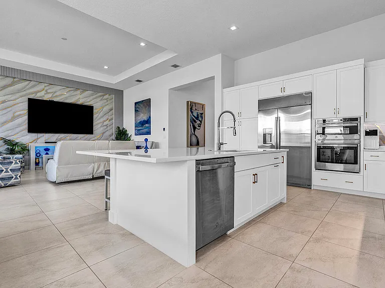 9524 Riverside Park Dr — Photo 8