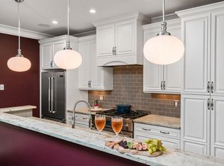 3 M St #2, South Boston, MA 02127