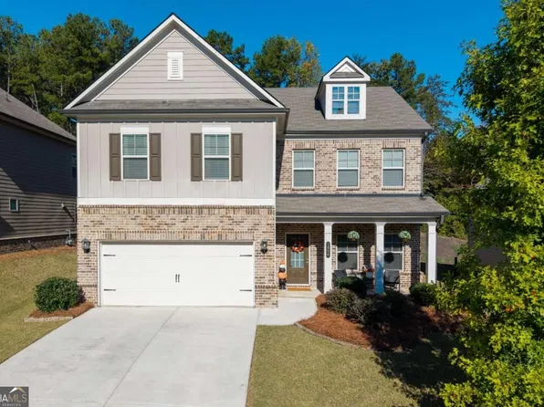 1826 Holman Forest Dr, Hoschton, GA 30548