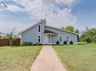 4301 Edgehill St, Wichita Falls, TX 76306
