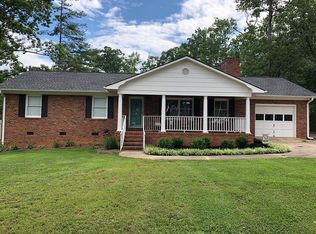 110 Skyuka Cir, Landrum, SC 29356