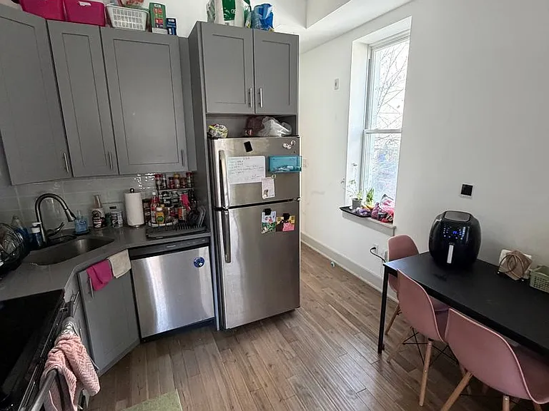 3213 Haverford Ave. — Photo 4