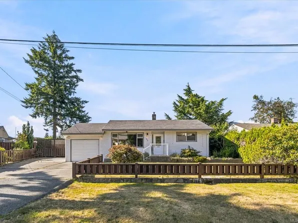 526 Ruby Cres, Nanaimo, BC V9T 2P8