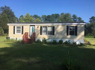 321 Ault Rd, Hopkins, SC 29061