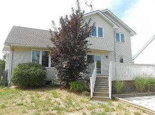 145 Terrace Dr, Waukee, IA 50263