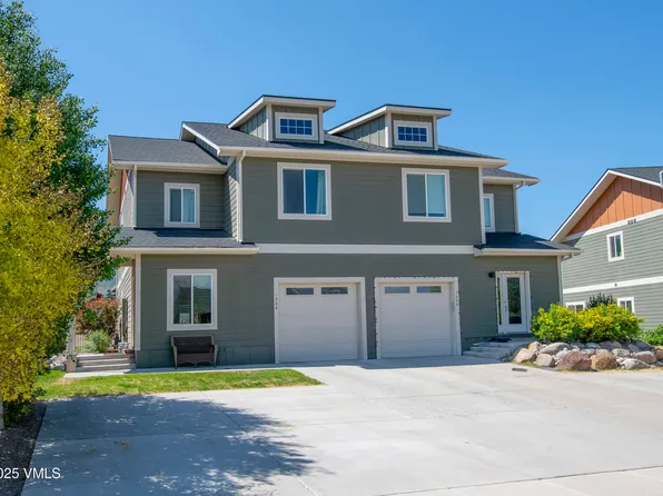 1000 Hawks Nest Ln, Gypsum, CO 81637