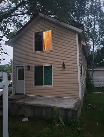120 Akin Ave photo 1