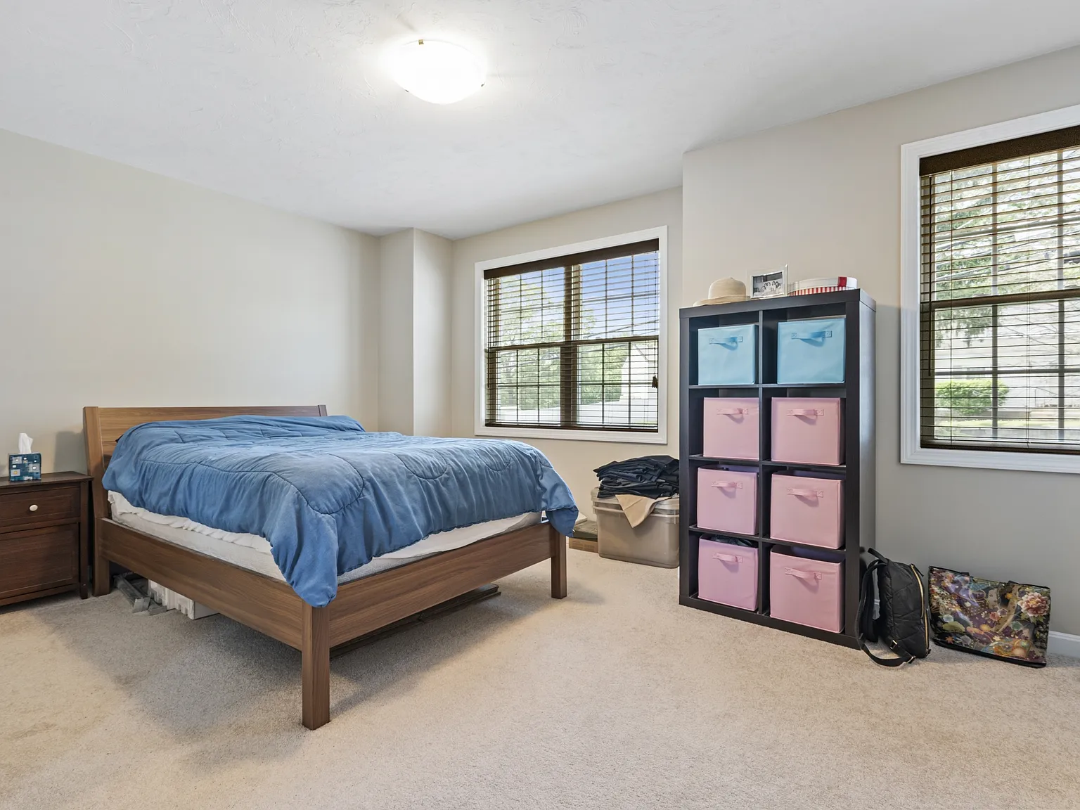 4 Fairview Street, #10, N. Chelmsford, MA 0186... - 1 — Photo 2