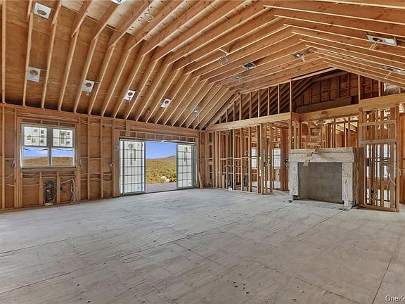 5th image of 55 Ridgecrest