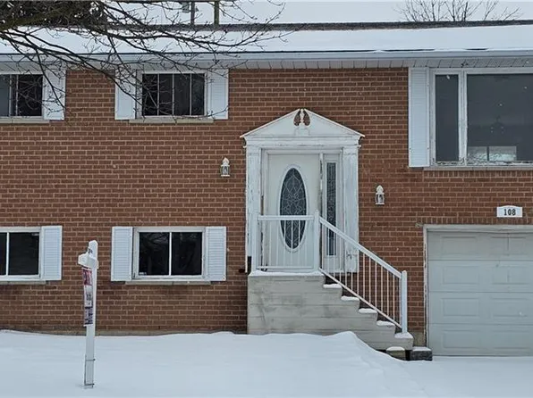 108 Gray St, Kitchener, ON N2A 3R3